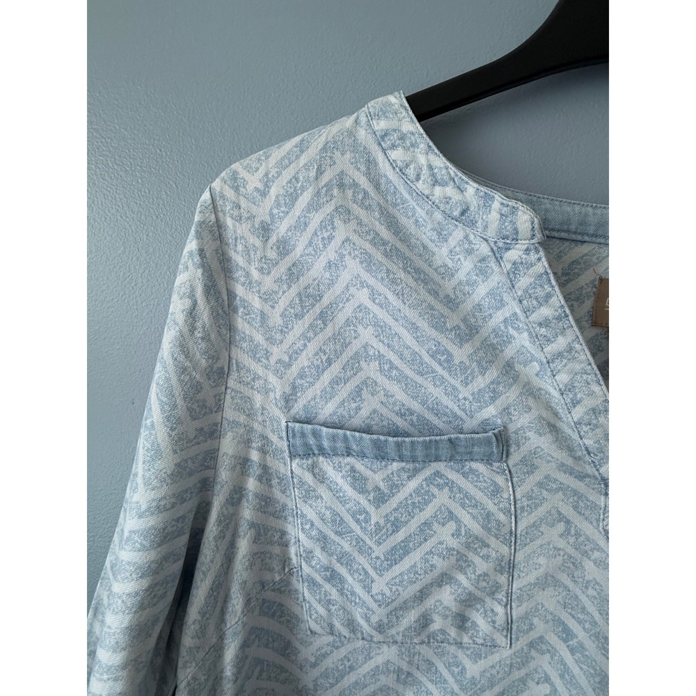 Chico's Blue Patterned Cotton Tunic Hi-Low 3/4 Sleeve Front Pockets Size 1 (M/8) - Picture 3 of 13